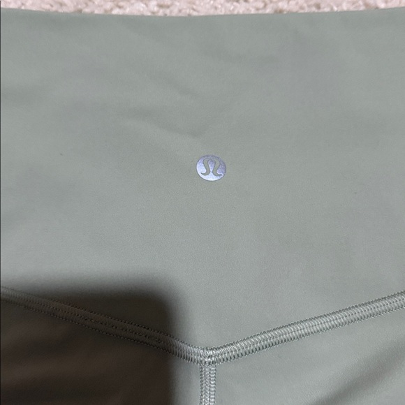 Lululemon HR Short 6” - Picture 4 of 5